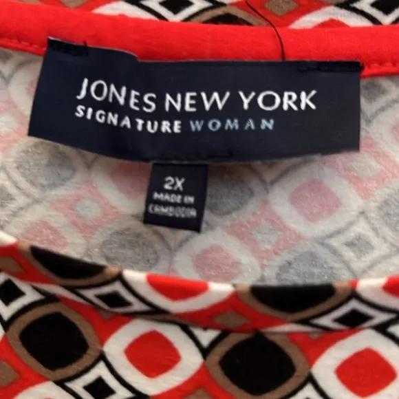 Jones New York Multicolored Stretch Round Neck Tee. Size:  2X.  NWT - Picture 3 of 7